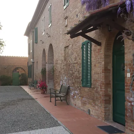 Il Poggiarello Farmház Siena